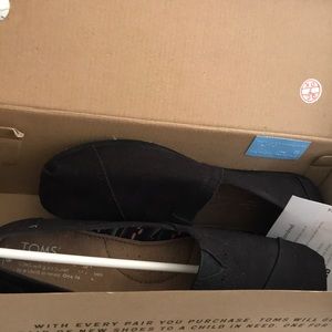 Blacks toms